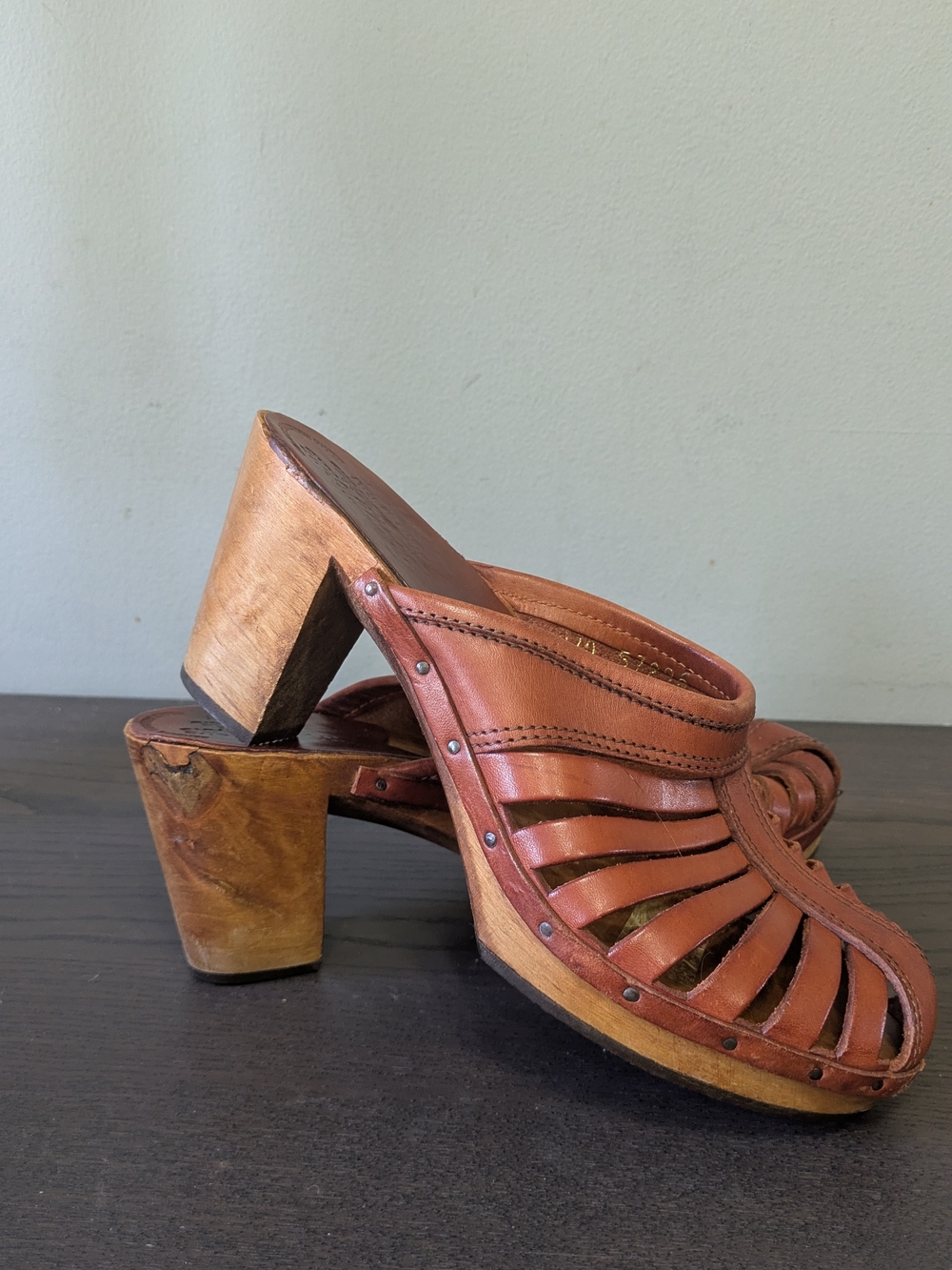 Vintage Woodworks by Thom Mcan clogs Made In Italy- Size 7